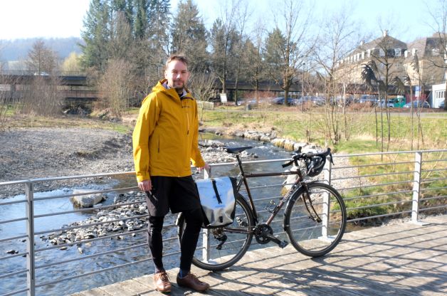 „Das Fahrrad anstelle des KFZ zu nutzen bedeutet Klimaschutz, Gesundheitsförderung und Erhöhung der Lebensqualität im HSK“, so der neue Radverkehrsbeauftragte des HSK, Christoph Hester. (Copyright: HSK)