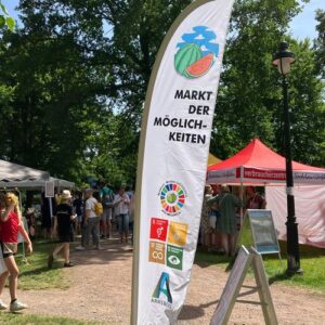 Auf dem Markt der Möglichkeiten präsentieren innovative Start-ups, engagierte Vereine und kreative Initiativen clevere, alltagstaugliche Lösungen. (Stadt Arnsberg)